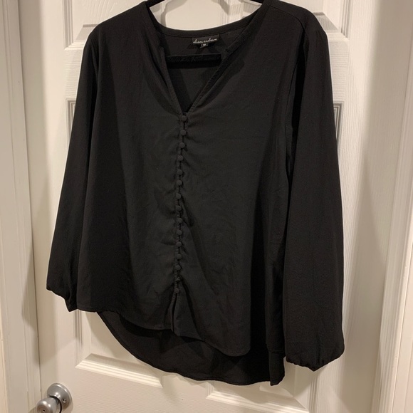 Worn once dressy black top XL - Picture 2 of 7